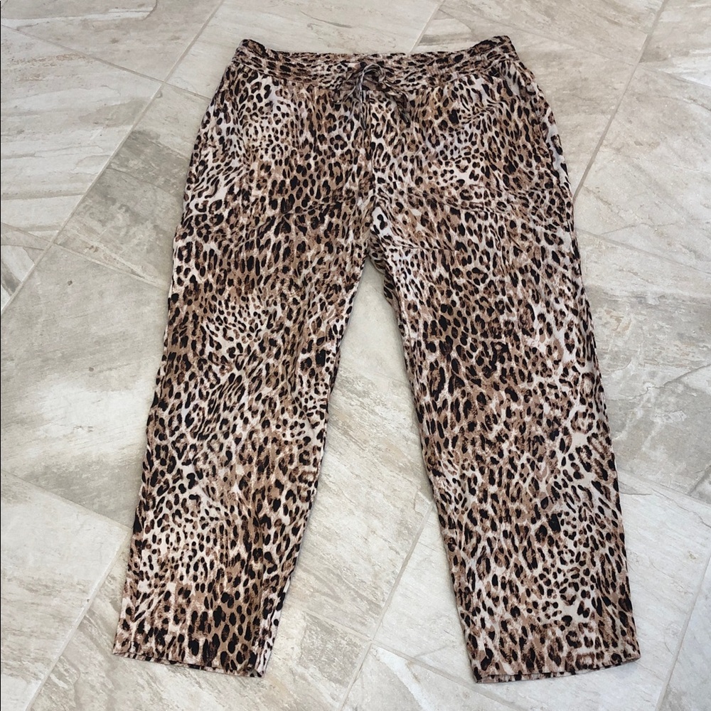 Banana Republic Animal Print Pull on Pants